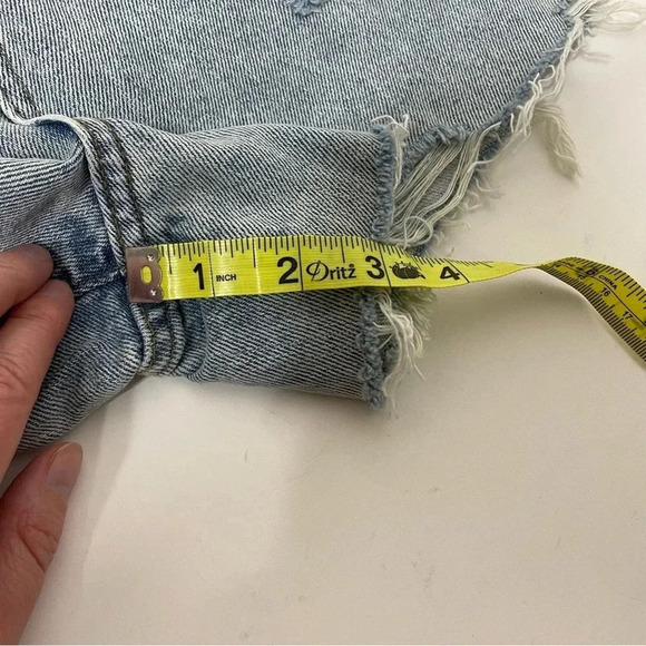Blank NYC Barrow Vintage High Rise Cutoff Denim Jean Short After Shock Size 30 - Picture 5 of 9